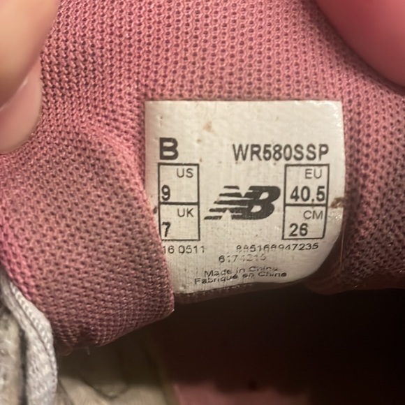 New balance, running shoes women’s 9 - Picture 4 of 8